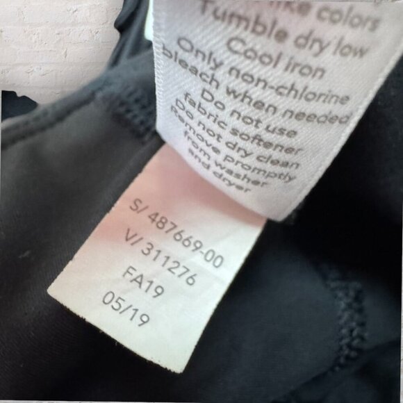 ATHLETA Persistence Laser Cut 7/8 Black Leggings S/487669 Fitness Yoga M - Picture 5 of 5